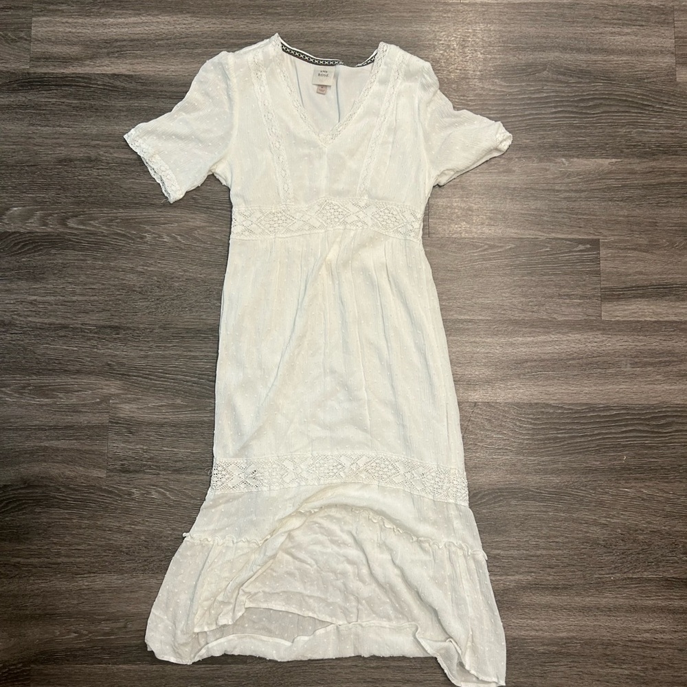 Elegant White Lace Trim Dress